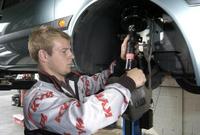 Defekte Stoßdämpfer bei 22 Prozent aller Autos festgestellt