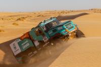 Team De Rooy: auf Serien-Reifen von Goodyear durch den Sand von Peru