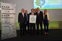 Grundfos - Hermann W. Brennecke mit renommiertem Umweltpreis ausgezeichnet