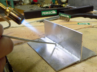 Formel 1 - Technik für jeden Handwerker: PERKEO - ALU-WELD ermöglicht problemloses Schweissen von Aluminium