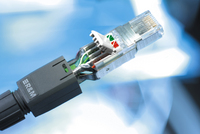 Modulare Kupfer- und Glasfasersysteme für die Industrie