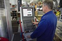 HBM-Messtechnik mit integrierter Steuerung für Automatisierungslösungen