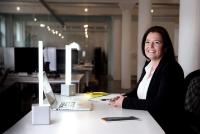 Tageslicht am Schreibtisch mit NEEDLITE