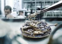 IWC unterstützt Qualität der Luxusuhren mit MES- und CAQ-Software der SCIIL AG