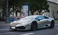 Lamborghini Huracán foliert in Centurion Schwarz Chrom