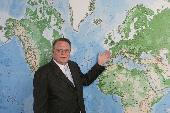 International Business Systems entwickelt sich im ersten Halbjahr 2006 ganz nach Plan