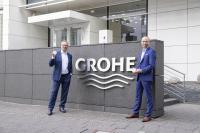 GROHE und relayr schließen Allianz gegen Wasserschäden