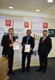 Die "Hessische Energiespar-Aktion" informiert: Eröffnung der Ausstellung "Energie sparen im Altbau" im Foyer der VR Bank HessenLand, Geschäfts-stelle Schwalmstadt/Treysa, Mainzer Gasse 4, 34613 Schwalmstadt/Treysa