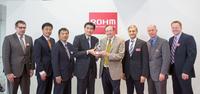 ROHM Semiconductor GmbH zeichnet die Digi-Key Corporation mit dem "Best Performing globalen E-Commerce-Partner" Preis aus