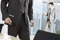 Sichere Business-Notebooks im schlanken Format - Toshiba präsentiert die neue Tecra M11-Reihe