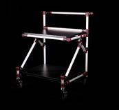 Flexible Regale im Techno-Design