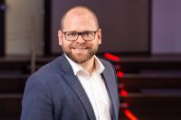 Hauke Gierow folgt auf Stefan Sander im Vorstand des networker NRW e.V.