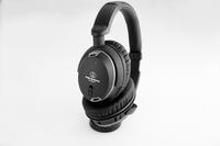 Audio-Technica's ATH-ANC9 QuietPoint® Active Noise-Cancelling Kopfhörer mit aktiver Geräuschunterdrückung gewinnt einen CES Innovations 2013 Design and Engineering Award