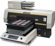 Mimaki UV-LED Desktop-Drucker JETZT bei Multi-Plot erhältlich