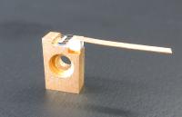 Hamamatsu Photonics successfully produced terahertz waves at a wavelength of 450 μm which is the world's longest wavelength available from a single semiconductor laser
