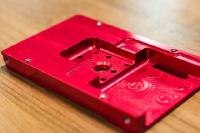 Wissenschaftsrabatt für CNC-, Blech- und 3D-Druckteile