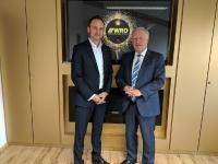 Bundestagsabgeordneter Peter Weiß zu Besuch bei der WRO