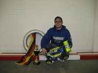 Sensationelle Premiere des LRP S8 BX 1/8 Nitro Buggy!