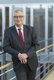 Zeppelin Konzernchef Peter Gerstmann erneut im Amt bestätigt