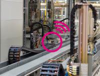 Anlagensicherheit erhöhen, Wartungskosten senken mit smart plastics von igus