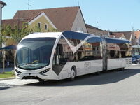 Präsentation des Riad-Trolleybusses in Solingen