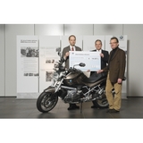 Anniversary motorcycle BMW 1200 R "40 Years of Berlin" auctioned as a fundraiser for the children's rights organisation Save the Children Deutschland e.V.