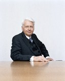 Dr. Helmut Eschwey übernimmt Vorsitz des Beirats von Atreus Interim Management