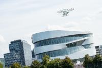Exklusiv in Stuttgart: Erster urbaner Flug des Volocopter in Europa