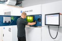 Die kompakte Anlage eignet sich auch für die Zahntechnik und den Werkzeug- und Formenbau