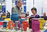 HANNOVER MESSE 2011 (4. bis 8. April): Forum SurfaceTechnology: Kunststoffe und Holz - spannende Fälle für die Beschichtung