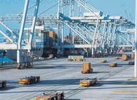 Blumenbecker Automatisierung steuert Fahrzeuge und Krane
