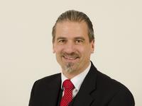 LASER COMPONENTS erweitert Team