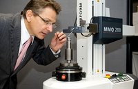 Neu: Messplatz "MarForm MMQ 200 T7W" prüft automatisiert Form- und Lagetoleranzen schnell und genau