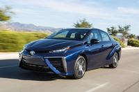 Erfolgreicher Start für Brennstoffzellenauto Toyota Mirai