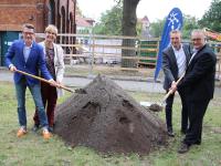 Alice-Salomon-Schule: Neue Zwei-Feld- Sporthalle und Klassenräume