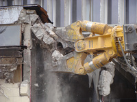 Atlas Copco ergänzt mit der CC 4700 die Produktlinie der Hydraulik-Abbruchzangen