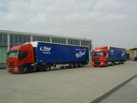 Reifenlogistik-Spezialfahrzeuge "Liebe und Leidenschaft für den Trailerbau"