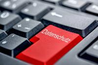 15 simple Datenschutz-Regeln, die jeder Arbeitnehmer an seinem Büro-Arbeitsplatz beachten sollte