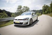 Tieferlegen mit Stil: Weitec Fahrwerktechnik für VW Golf VII GTI, Peugeot 208 GTi und weitere Modelle