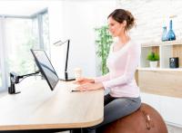 Sitzen neu erleben – Ergonomischer Sitzball „Pila“ von Novus