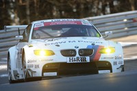 BMW vertraut beim Marathon-Rennen in der Grünen Hölle auf Dunlop