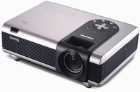 Strahlend hell *** Projektor BenQ PB8250 mit 3000 ANSI Lumen