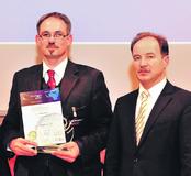 Die mit dem Telematik Award 2011 preisgekrönte mobile, digitale Patientenakte für iPad, iPhone und iPod "patients2go" von xonion ist auf der Medica zu sehen