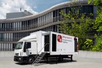 Im Mittelstand 4.0-Mobil probieren Interessierte digitale Anwendungen aus: kostenfreie Schulung am 13. Juni in Nürnberg