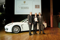 Punktlandung bei Porsche und VW Sensationelle Auszeichnung für "Newcomer" Rehau