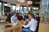 Start ins Berufsleben mit Latte Macchiato, Snacks und vielen Tipps und Tricks