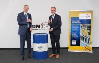 FUCHS wird offizieller Schmierstoff-Partner des DMG MORI Qualified Products Programms (DMQP)
