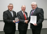 Heinrich-Hertz-Preis geht an Physiker vom Forschungszentrum Karlsruhe
