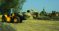 JCB Trio beim Bau einer Biogas-Anlage