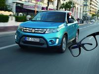 Suzuki bietet Autoverglasung in Sehstärke an